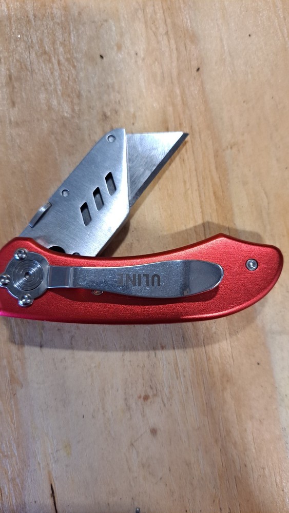 Uline Folding Utility Knife Box Cutter Replaceable Blade Red Pocket Tool