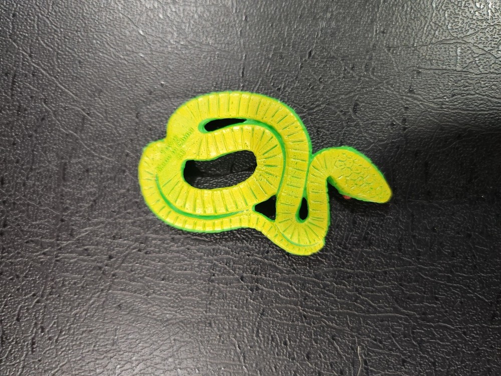 Yowie Superpowers Series 7 Ruby-eyed Green Pitviper