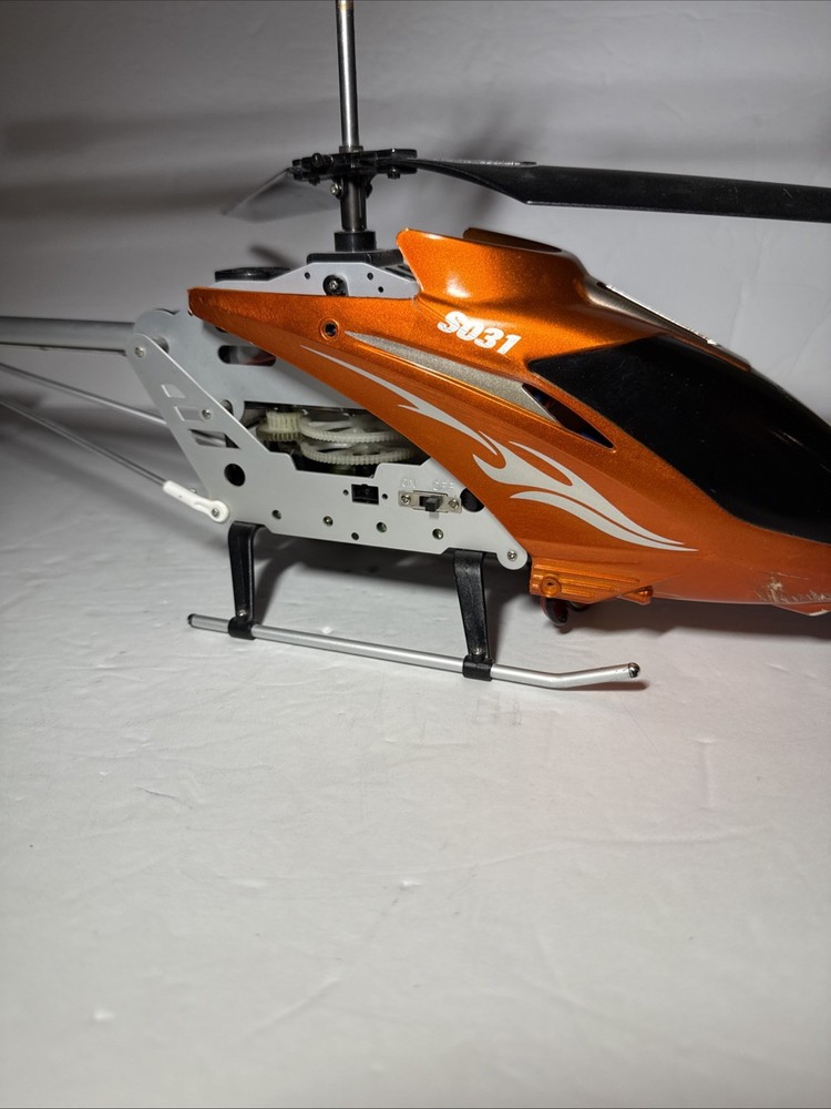 RC Helicopter S031