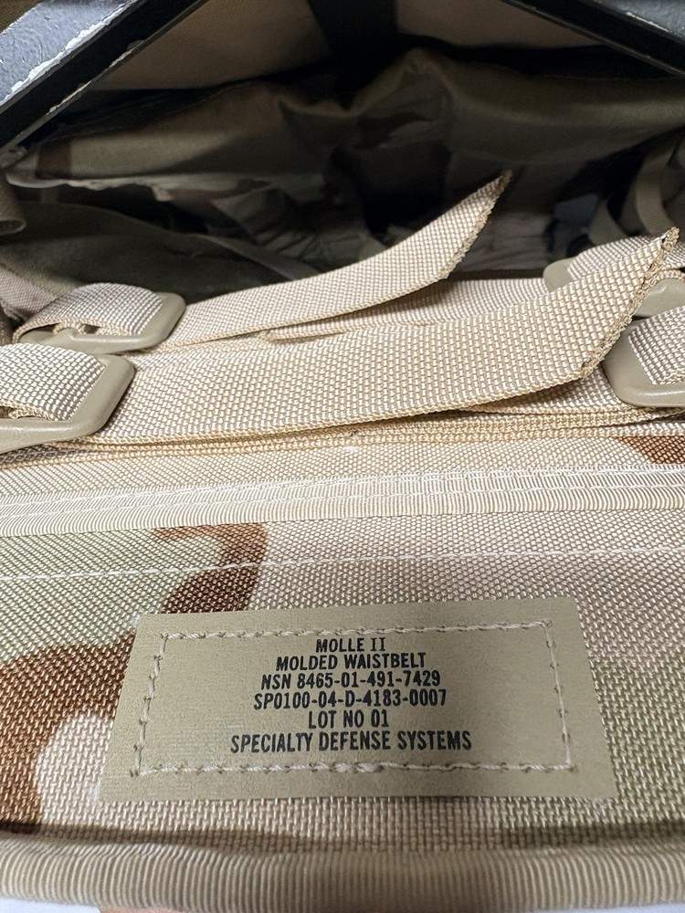 BLACKHAWK TACTICAL SOF RUCKSACK W/ALICE FRAME / HELLCAT MOLLE II DCU STRAPS
