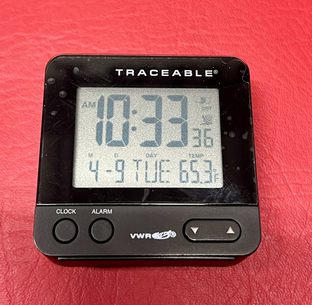 NEW, Open Box VWR 76491-718 Traceable Radio-Controlled Atomic Clock