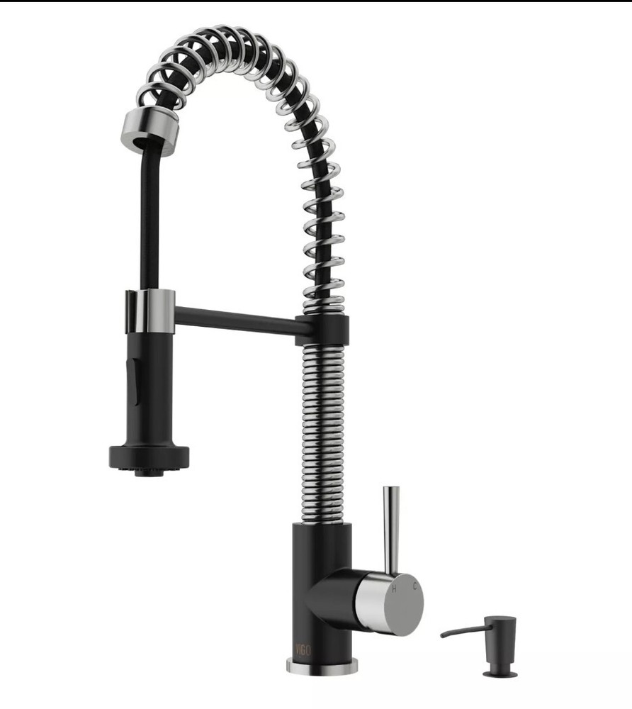 ​VIGO VG02001STMBK2 Edison Single-Handle Pull-Down Sprayer Kitchen Faucet