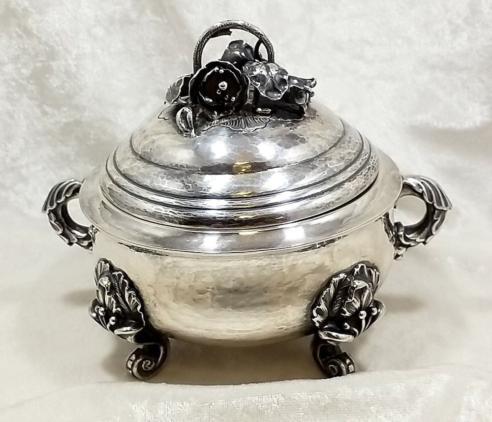 Antique Floral Pattern Hammered 835 Silver Candy Dish