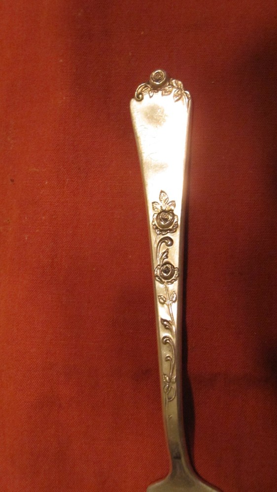 STERLING SILVER WATSON ROSE 7 3/8" FORK NO MONOGRAM