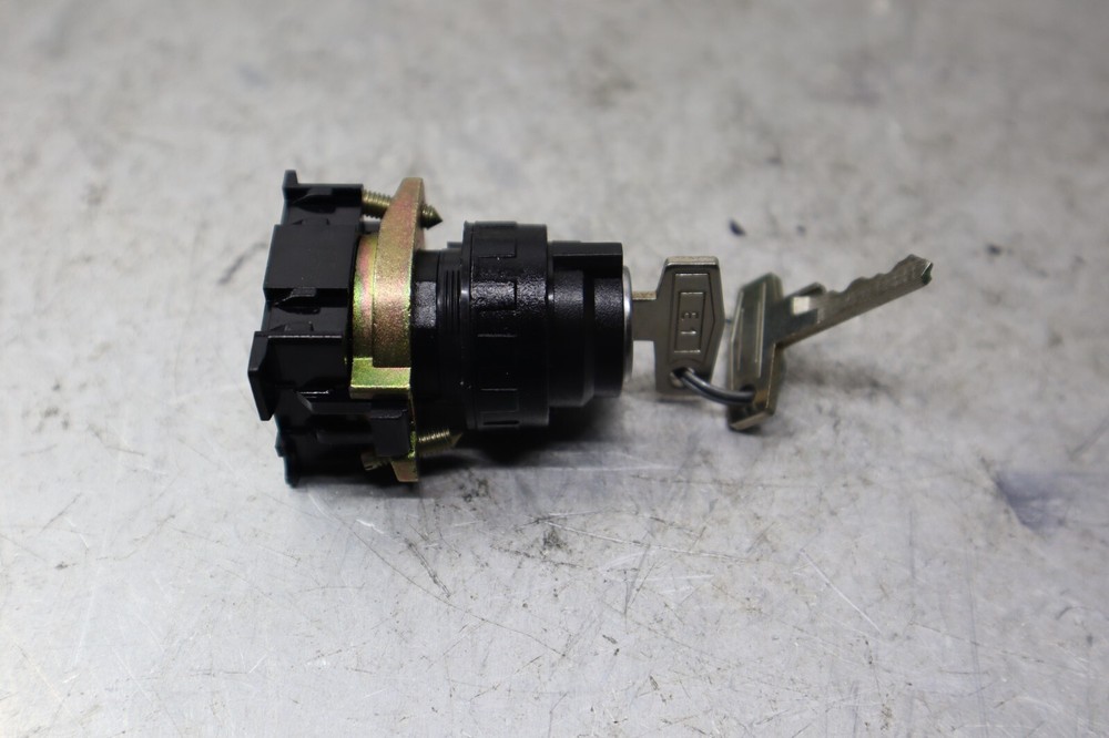 ALCOSWITCH RM205-0 Keyed Selector Switch New Old Stock