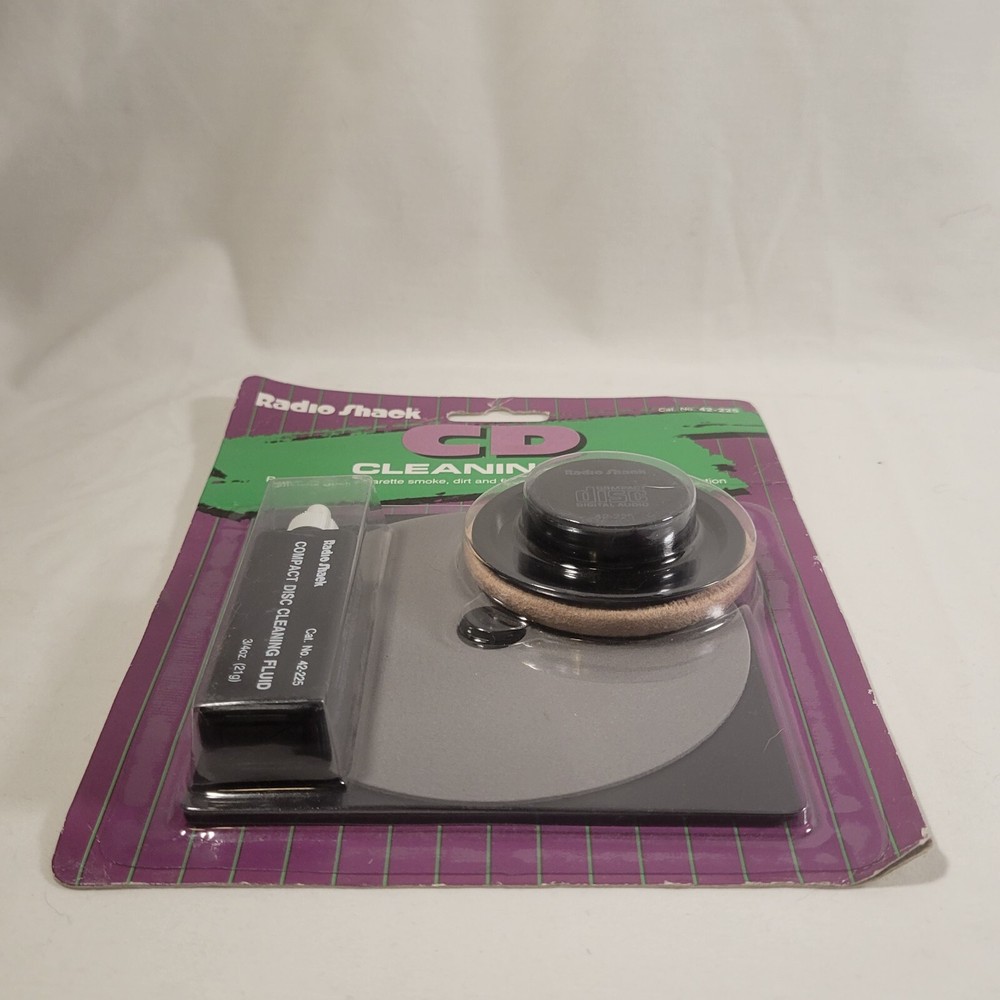 Radio Shack CD Cleaning Kit New Sealed