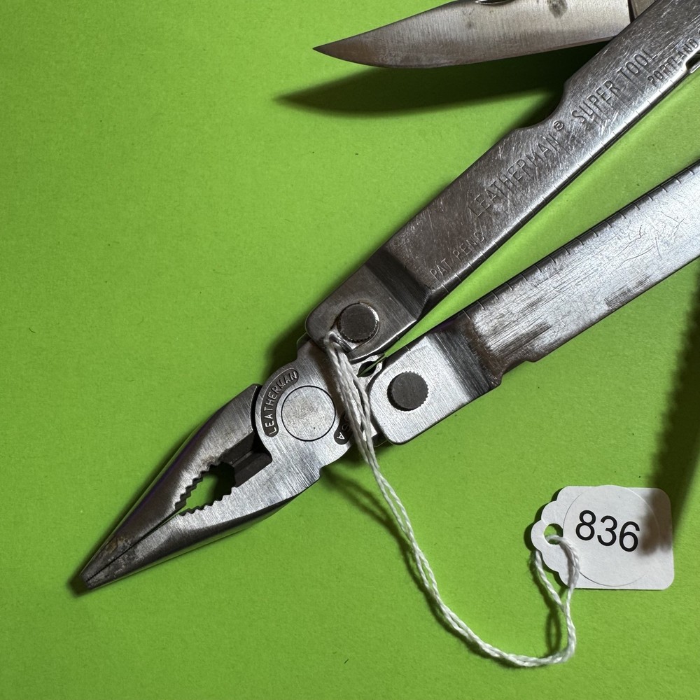 Leatherman Super Tool Plier Multi Tool Pocket Knife Stainless EDC #852