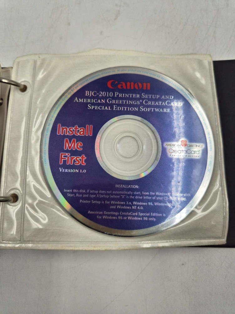 Gateway Software Storage Binder Microsoft Windows 98 WordPerfect 8 Used