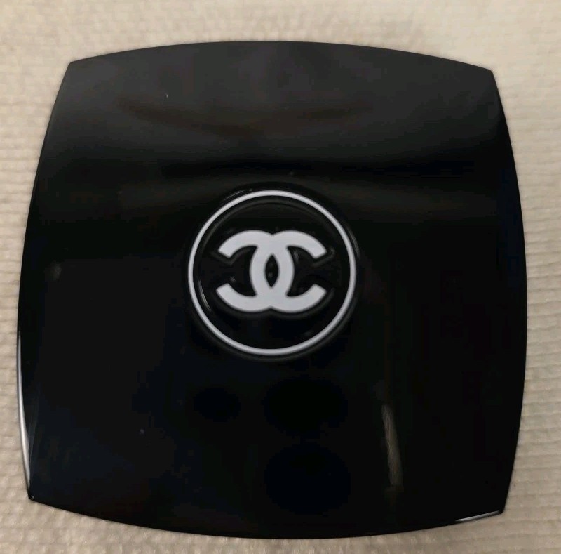 Vintage CHANEL Single Color Eyeshadow Pre-owned