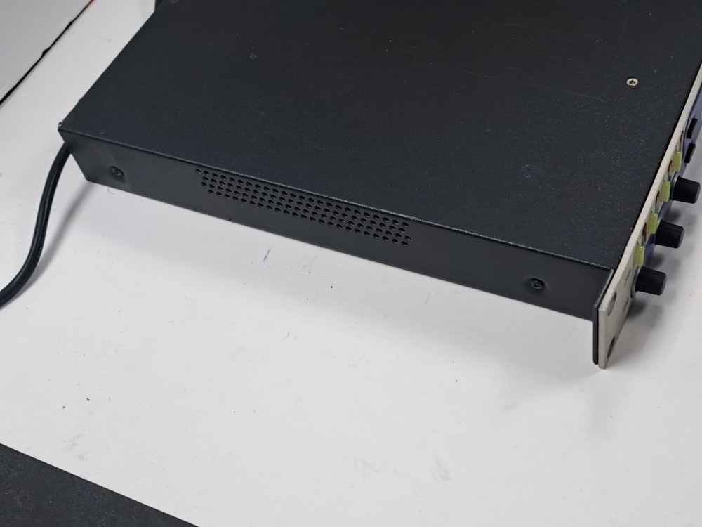 Klark Teknik DN9848 4x8 Loudspeaker Processor