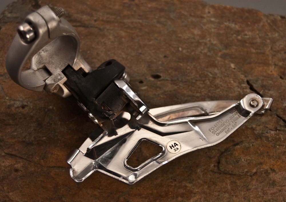SHIMANO XT Deore 34.9 Mega 9 Top Pull Front Derailleur (FD-M751)