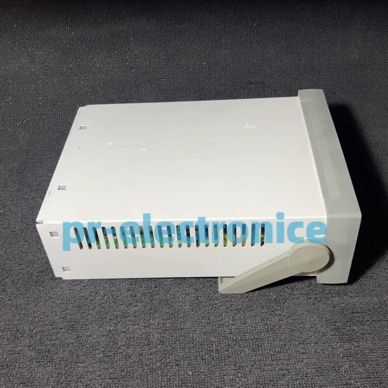 1 pcs Fluke 8845A Digital Multimeter 6.5 Digit Precision Multimeter../nice#