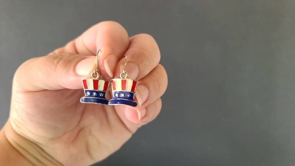 American Flag Hat Shaped Dangling Earrings