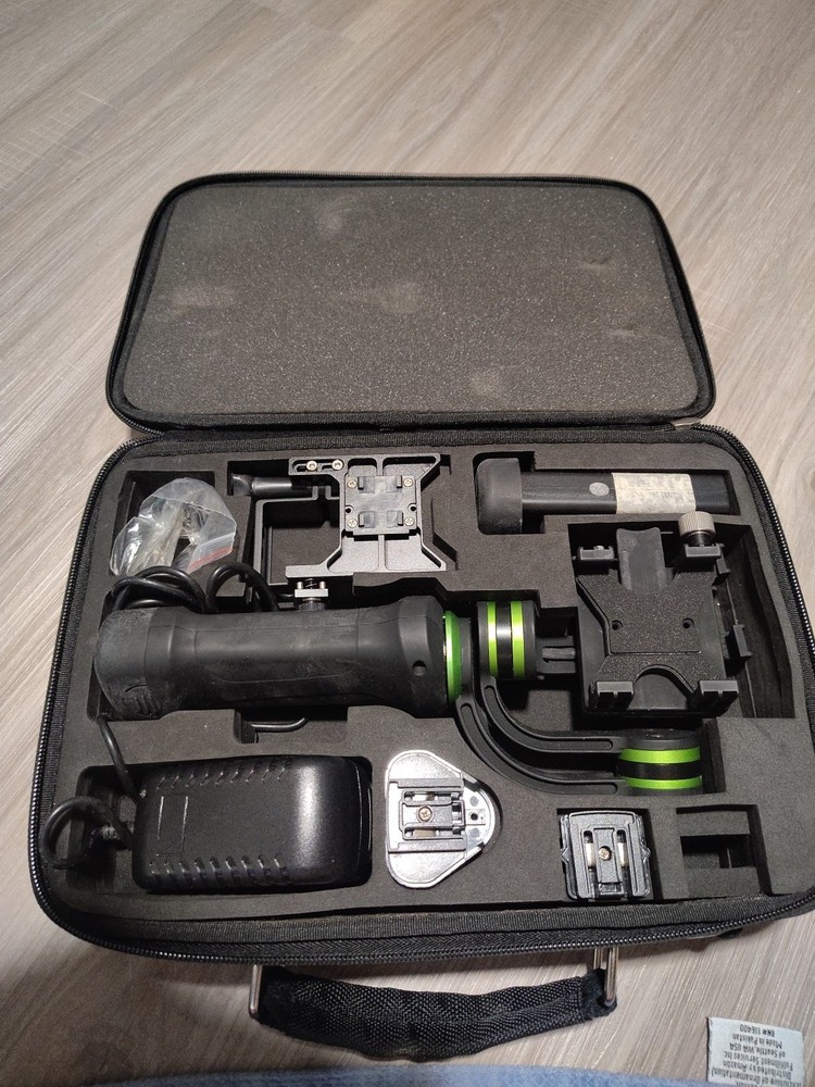 LanParte Camera Gimbal with Case