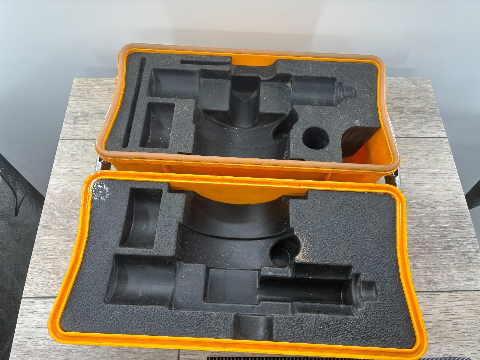 Vintage Carl Zeiss Ni 2 Precision Automatic Level Surveying Tool Case K&E German