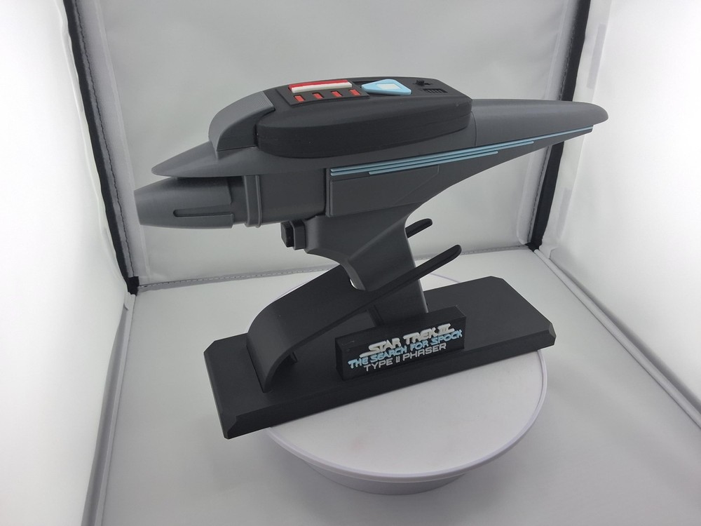 Star Trek III - Search for Spock - Type 2 Phaser - Static with stand!! BOOST!