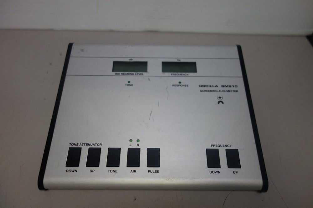 Oscilla SM910 Screening Audiometer