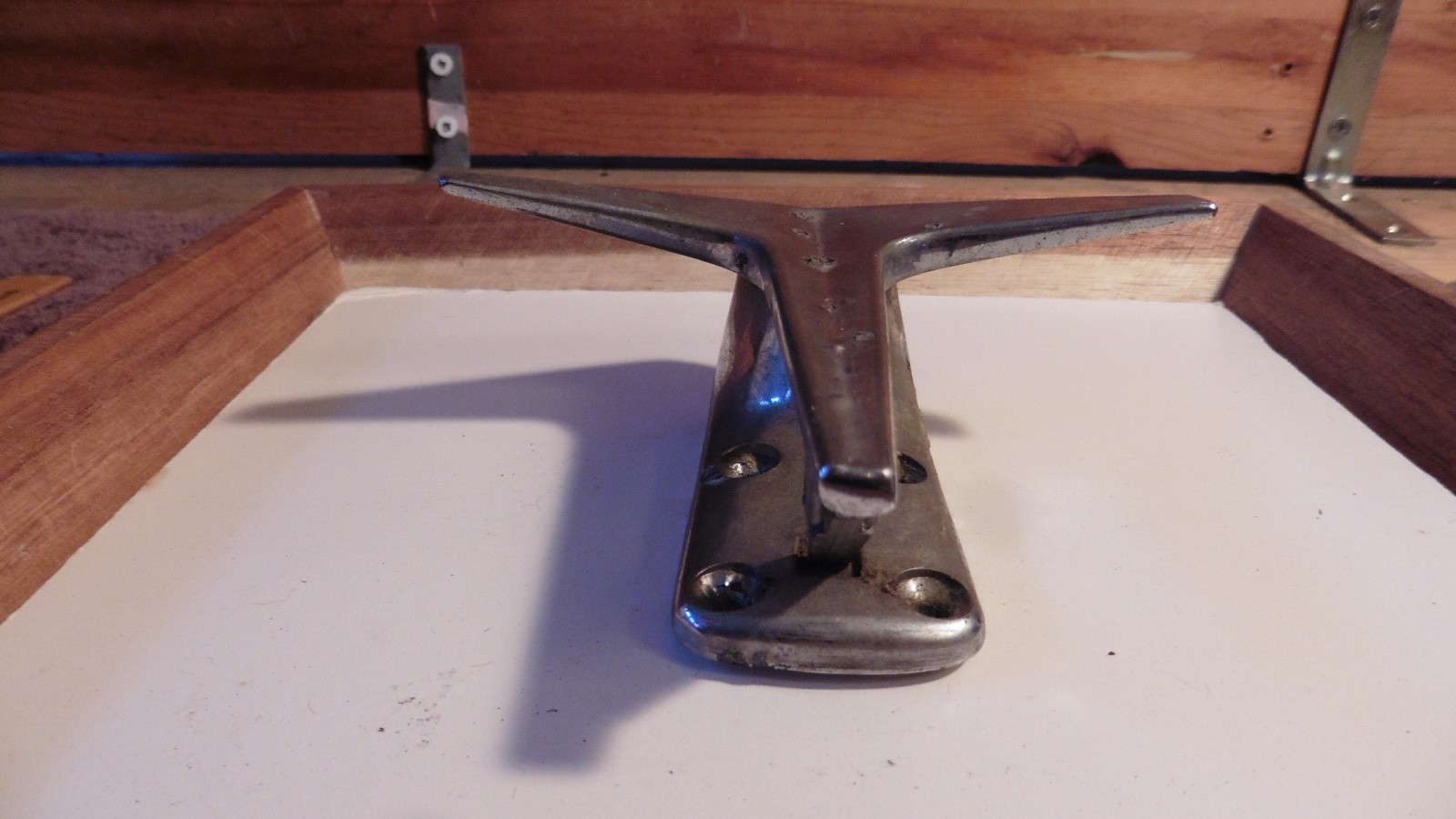 Vintage Chrome Boat Cleat Aerodynamic Bow Fender Anchor Shaped Mount