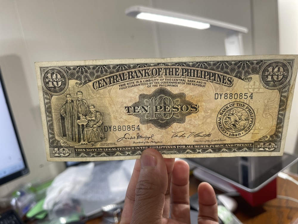 Early US Philippine 2 Banknotes Lot High Value