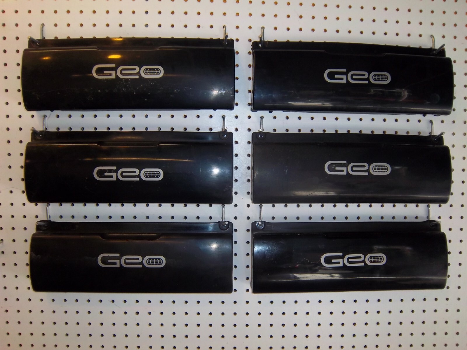 OPEN BID SECTION METRO 1991 THROTTLE BODY FOR CANADIAN VERSION STANDARD TRANS