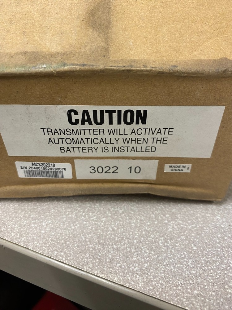 NEW IN BOX MCS302210 LINEAR 3022 TRANSMITTER FOR MULTI- CODE SAFETY EDGE