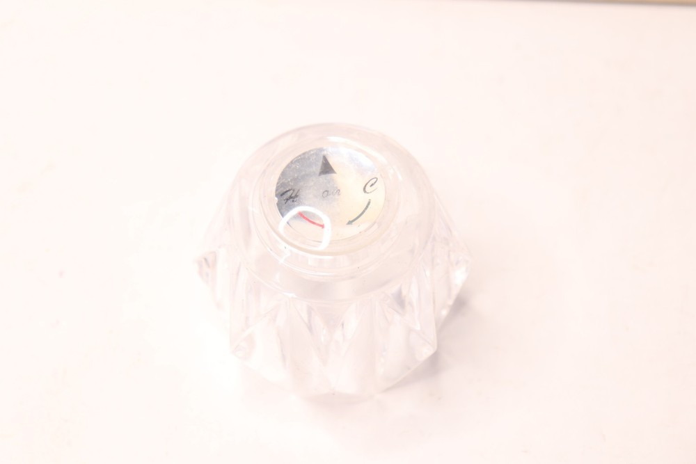 Bath Handle Acrylic White Clear