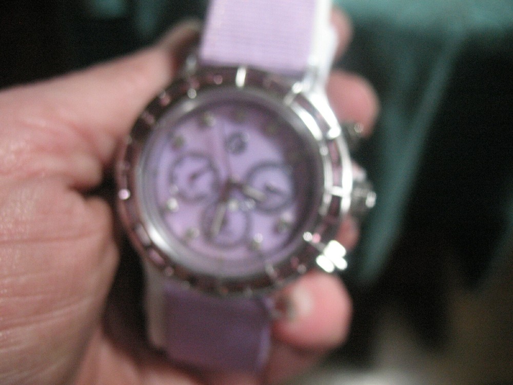gossip electric watch