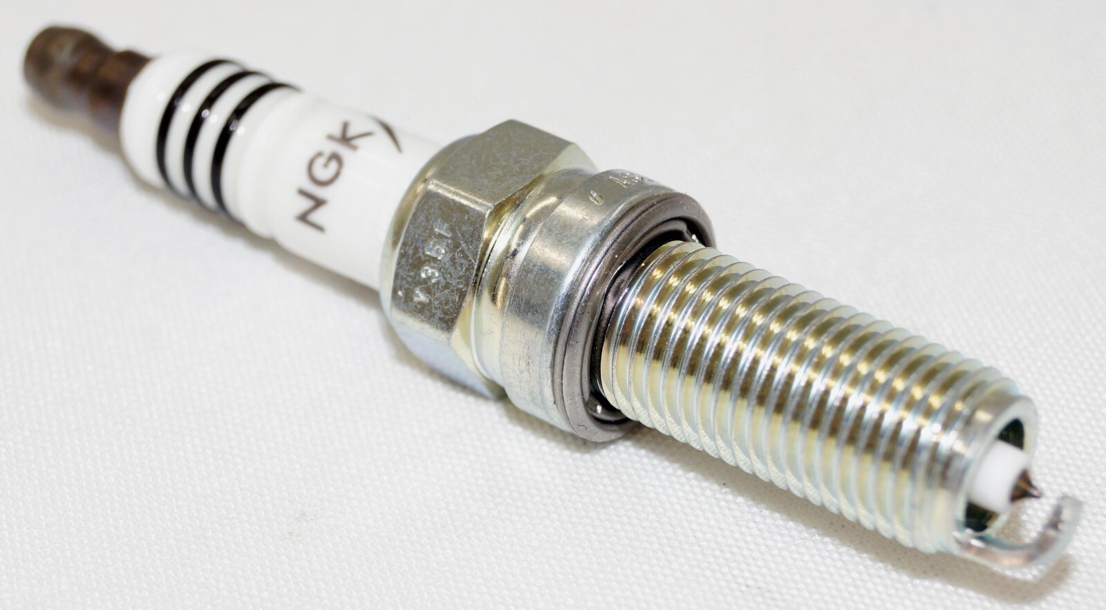 Pack of 6 Genuine NGK 93175 Iridium IX Spark Plugs LKR7DIX11S