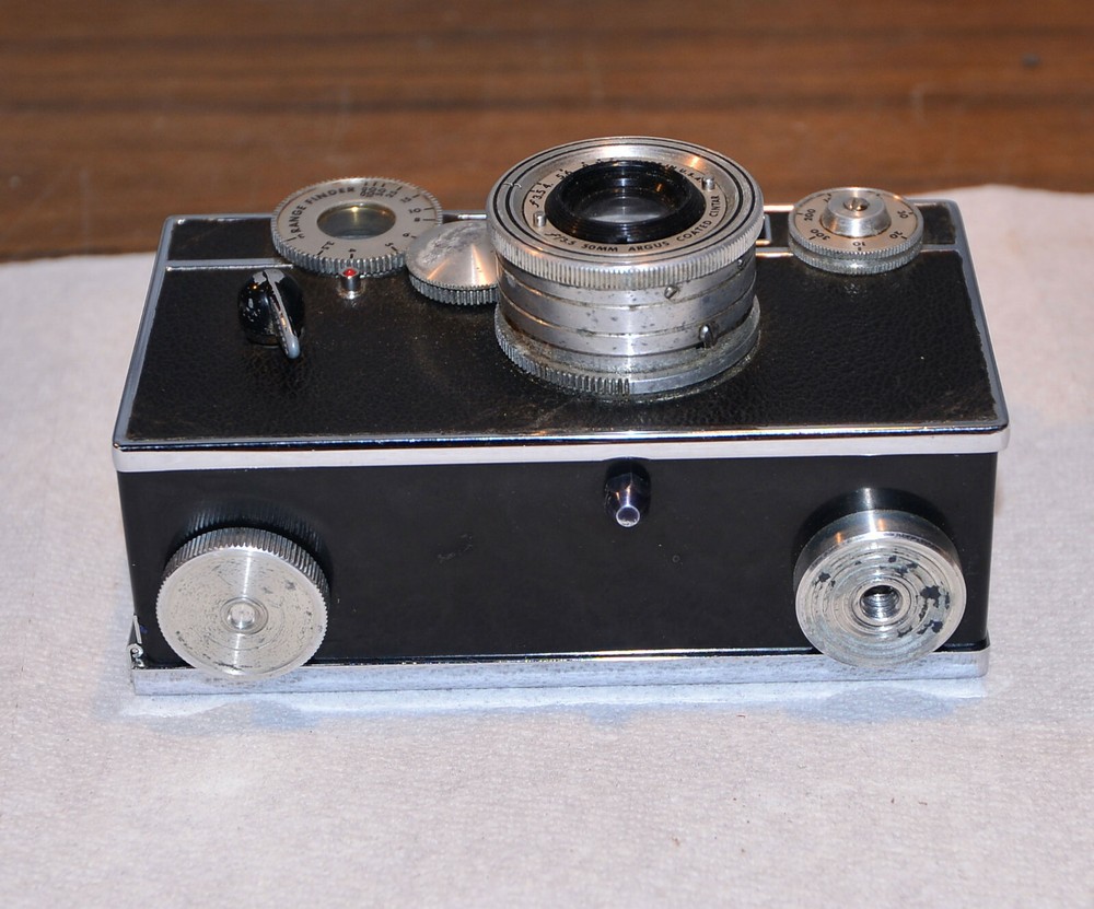 Argus C3 Bridge Rangefinder Camera, Plus Leather Case