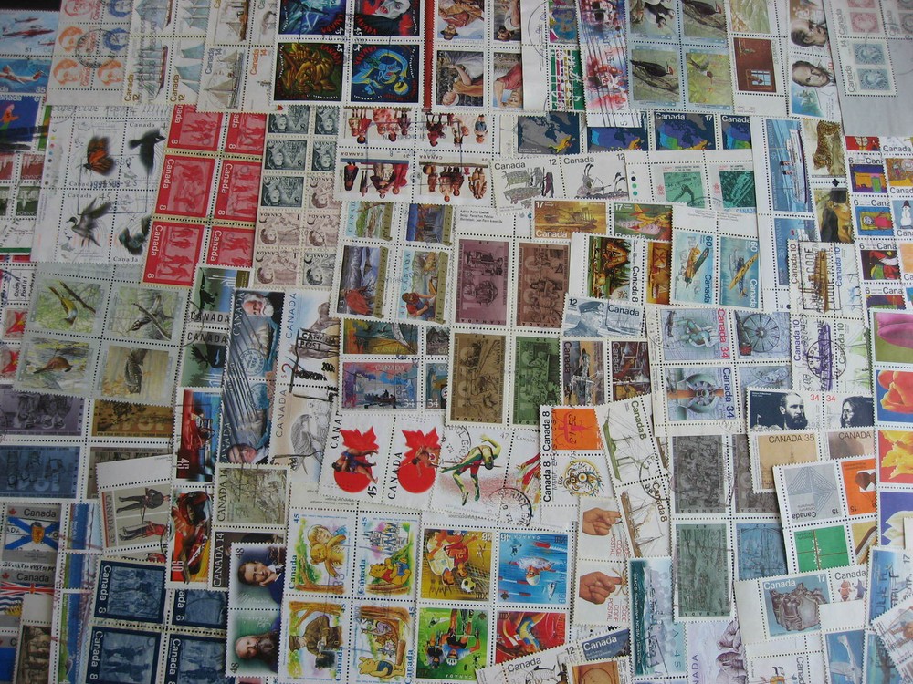 Canada elusive all different? triple size U complete se-tenant prs,blocks,strips
