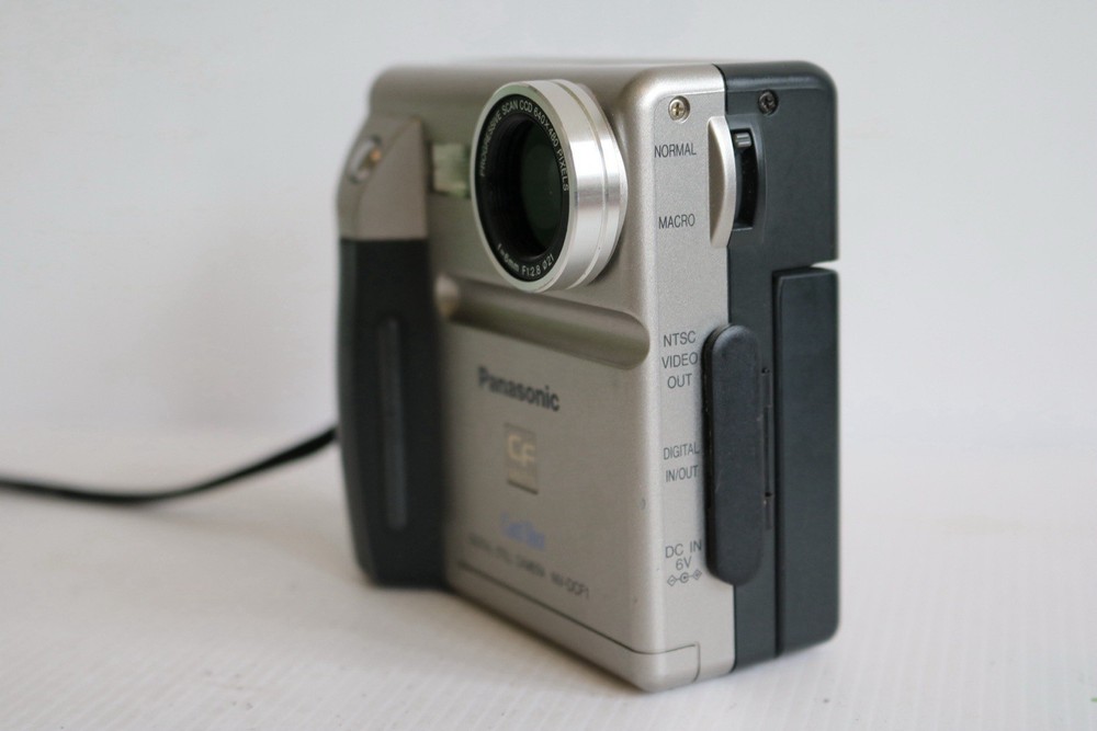 Panasonic digital still camera nv-dcf1