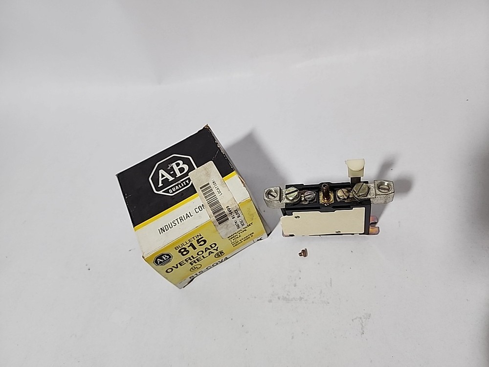 Allen-Bradley 815-C0V4 Overload Relay Panel Size 2