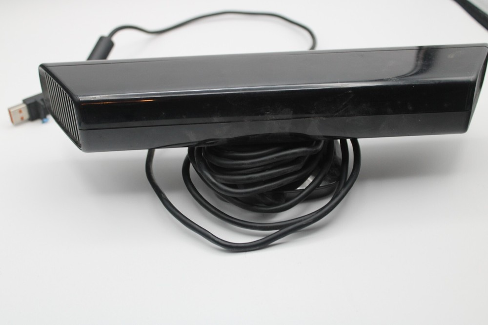 Official Microsoft Xbox 360 Kinect Motion Sensor Bar Includes Kinect Sports