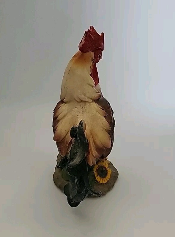 Rooster measuring 7" tall