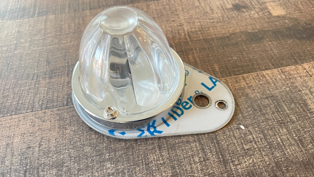 Sleeper Light Bracket For Kenworth ( BRACKET ONLY )