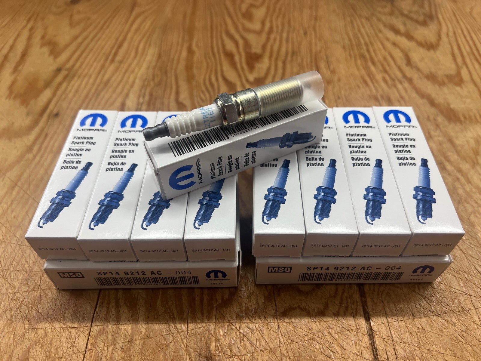 11-24 Chrysler Jeep Dodge 5.7L SRT 6.4L PLATINUM Spark Plugs OEM MOPAR 8 pcs SET