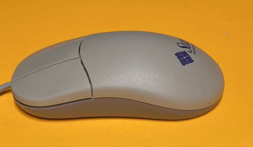 Sun Microsystems 370-3631 Type-6 Mouse, Mini-Din Connector, 3 Button