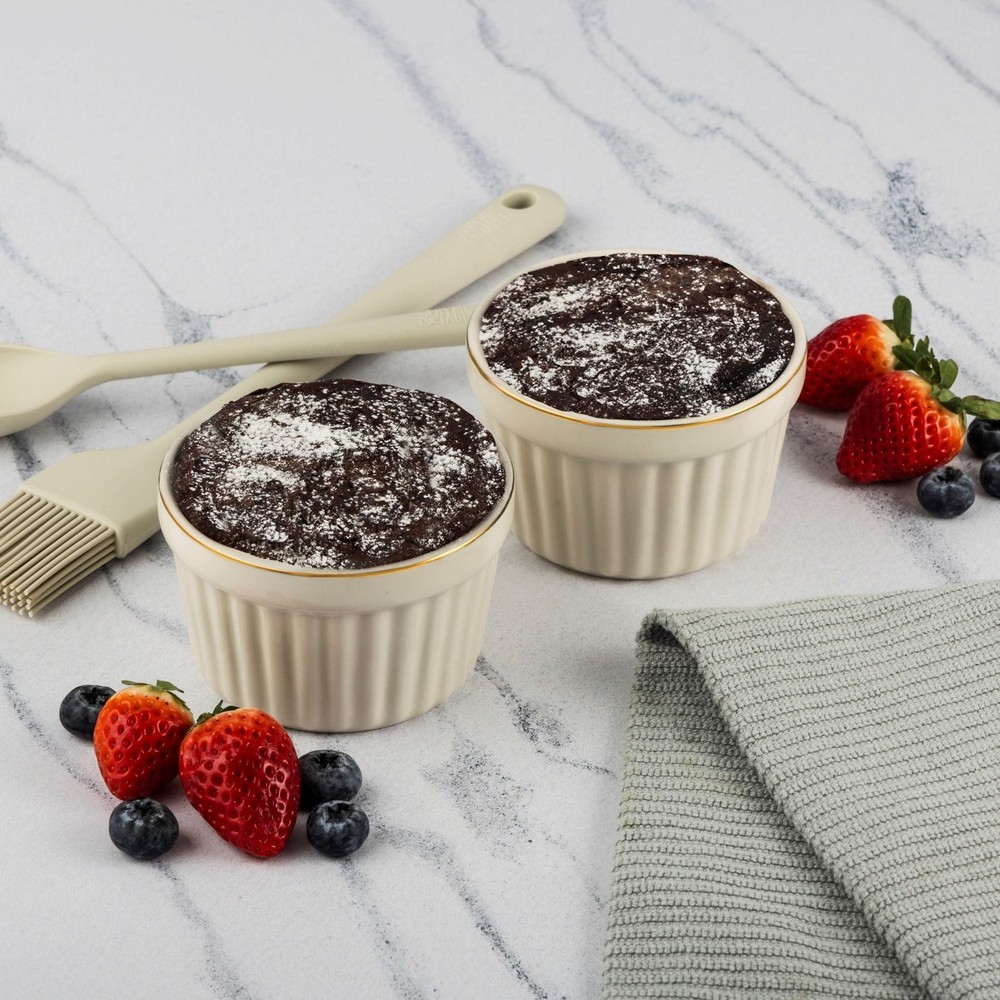 2-Piece White Ribbed Ramekin Set for Baking and Serving