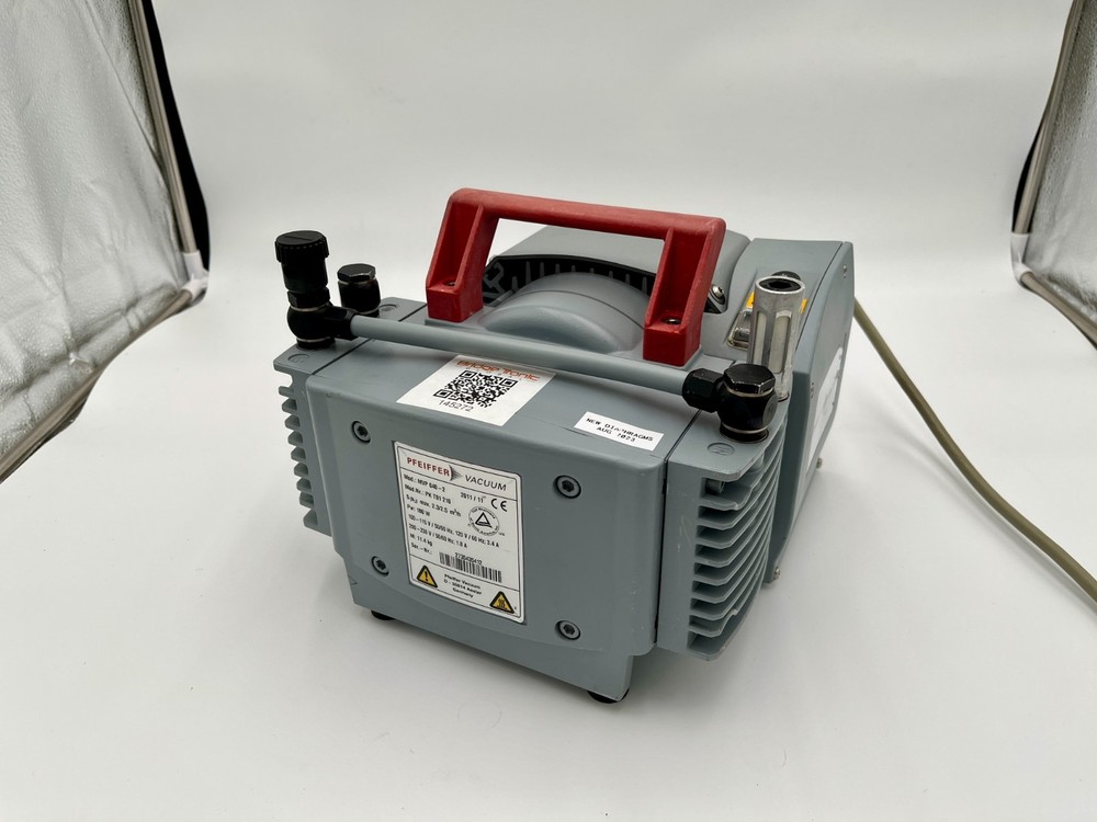 Pfeiffer MVP 040 2 Vacuum Pump