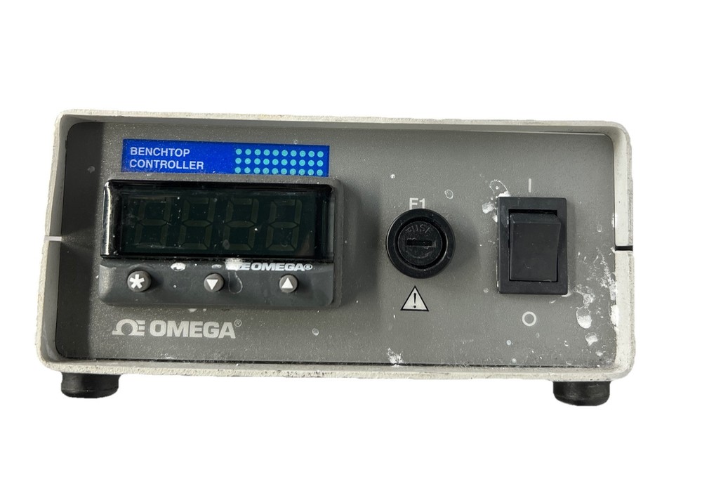 Omega Model CSC32 Benchtop Controller