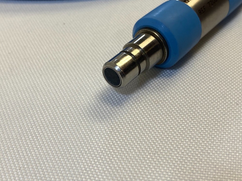 Dyonics 7208329 Fiber Optic Light Cable Endoscopy Wolf Ends