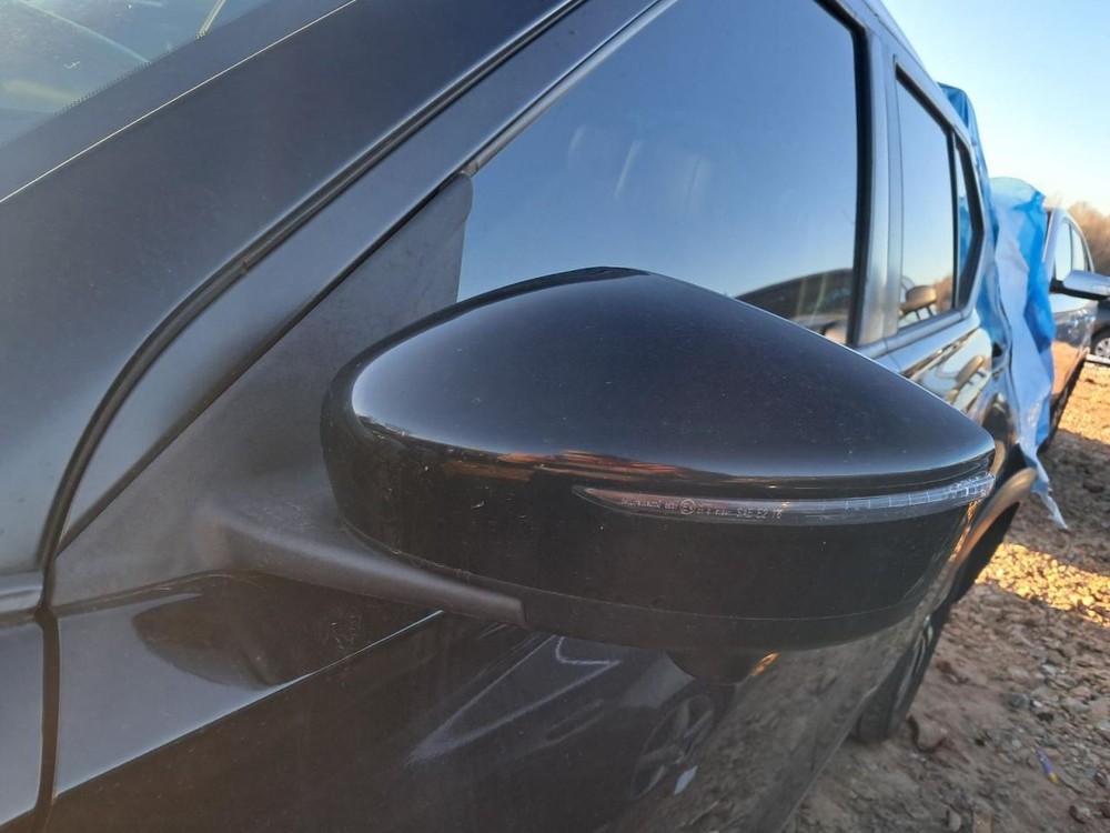 Console Front Floor Fits 18-21 KICKS 4899954