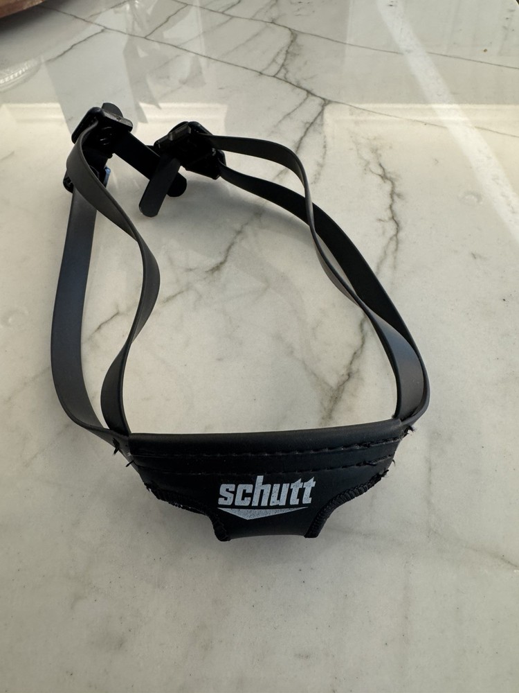SCHUTT 4 POINT DEEP CUP CHIN STRAP (SOFT)