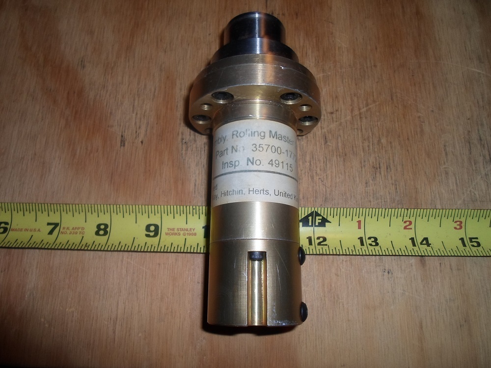 ROLLING MASTER SPINDLE 35700-1772 (NEW NO BOX)