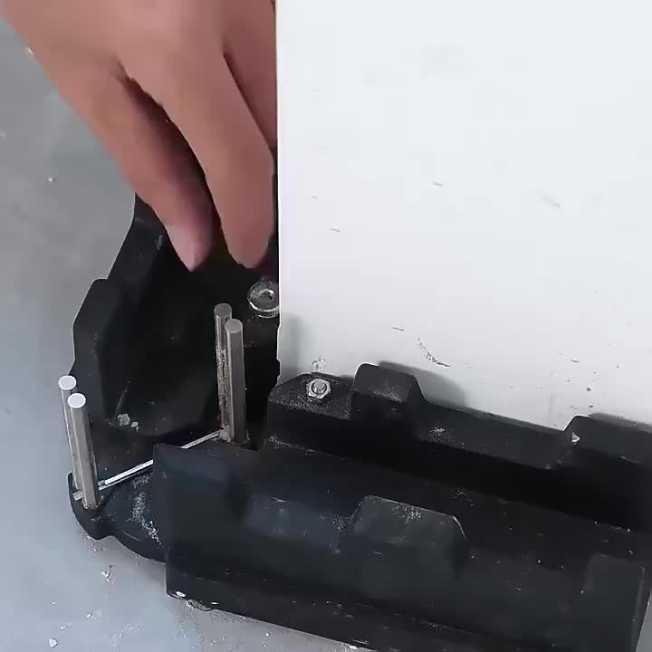 2-in-1 Portable Miter Tool for Precise Angle Measuring - DIY