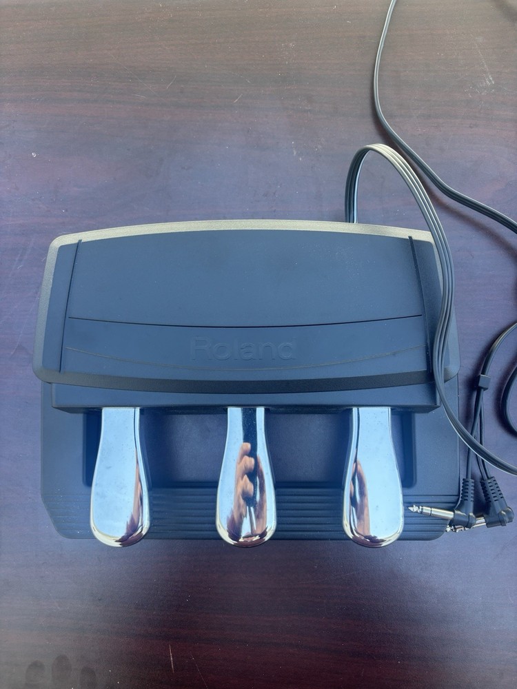 Roland RPU-3 Triple Pedal Unit with Half-Damper function