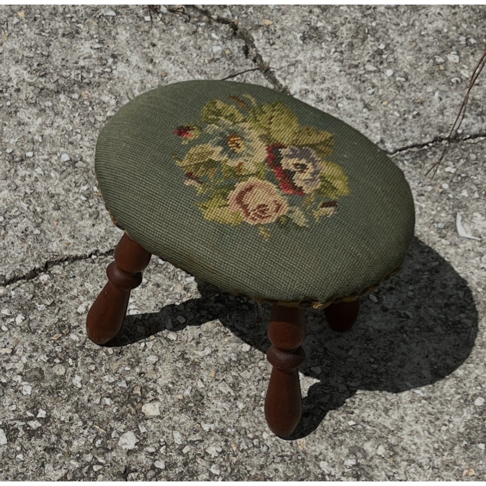 Vintage Needlepoint Footstool Floral Embroidery Wood Legs Oval Small Stool Read