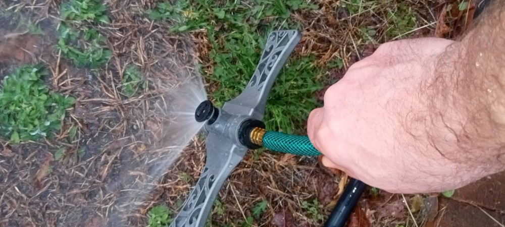 yard sprinkler system kit timer hose automatic nozzle mister cheap wow