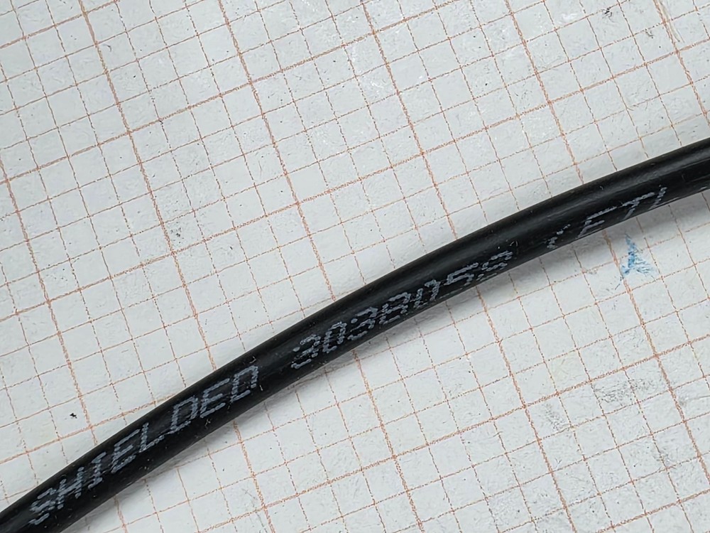 Southwire Genesis 3206 22/6C Shielded Plenum Control Cable CMP Black /50ft