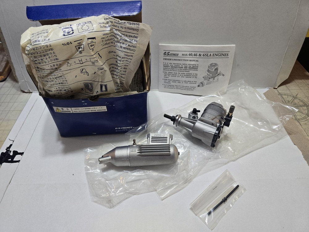 O.S. Engine Max 40LA Silver Model Airplane Engine 13381